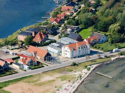 Holiday park 4 person holiday home on a holiday park in Hejls - Outdoor photo 6