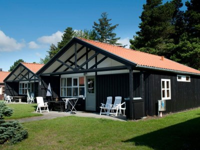 Holiday park 6 person holiday home in Væggerløse - Outdoor photo 10