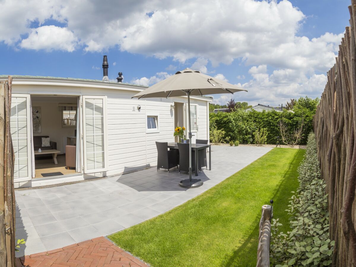 Holiday park Chalet in Noordwijk nahe dem Strand - Outdoor photo 3