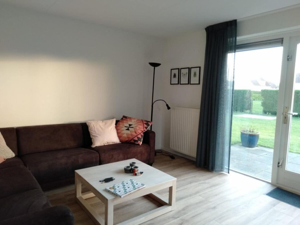 Holiday house Bungalow in Breskens near Beach and Dunes