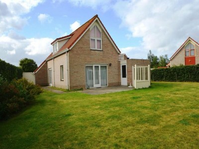 Holiday house Bungalow in Breskens near the Beach - Outdoor photo 6