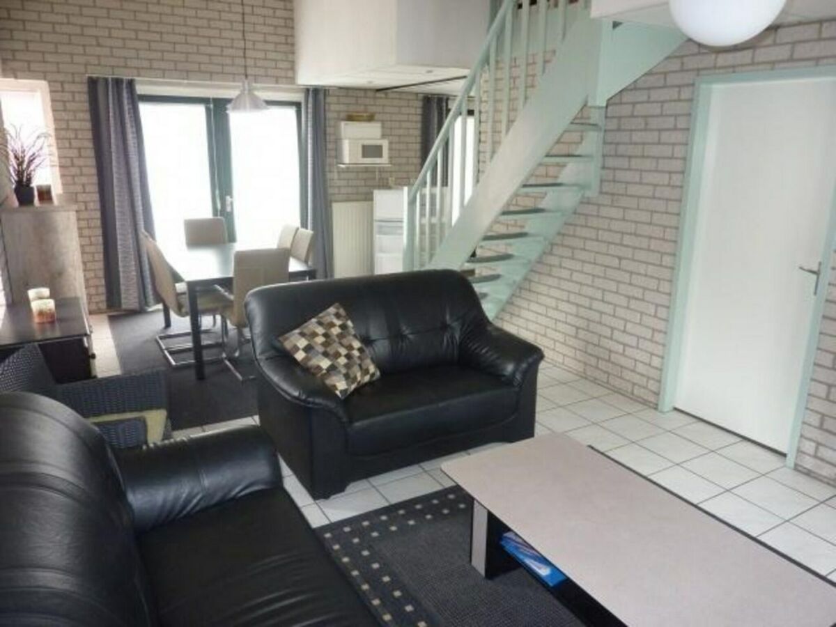 Holiday house Holiday Home in Schoneveld with Garden - Features photo 5