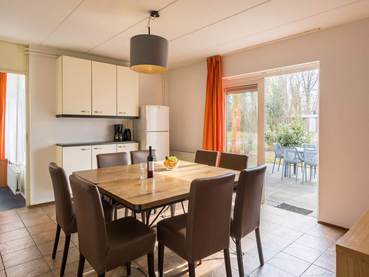 Holiday park Spacious bungalow near the Hunebedcentrum - Features photo 5