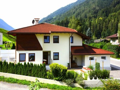 Apartment Apartment in Fulpmes near Stubai Glacier in Fulpmes - Apartment