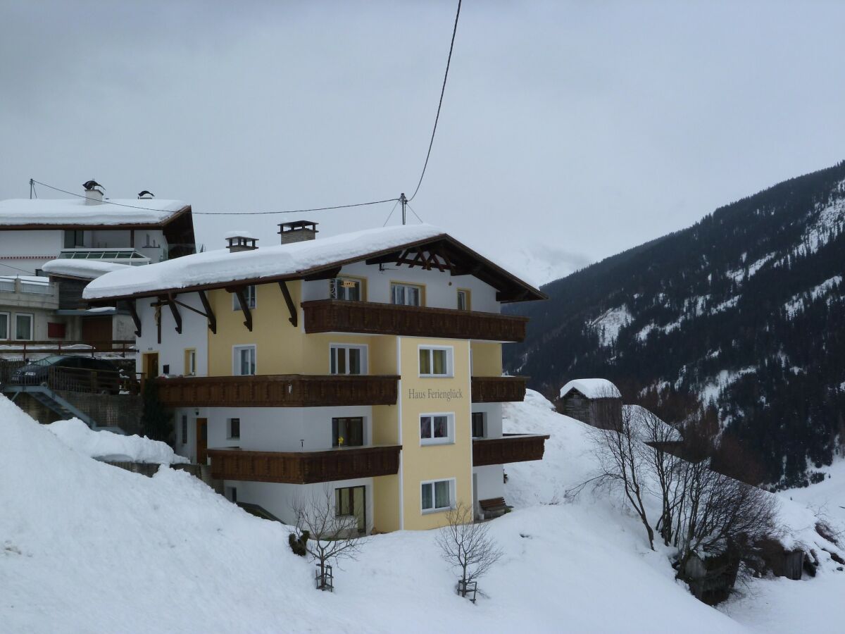 Apartment Gemütliche Wohnung mit schöner Aussicht - Outdoor photo 4