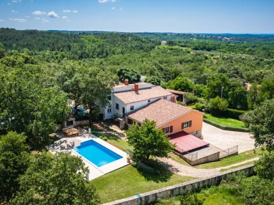 Holiday house Ana Tripari in Višnjan - Holiday house