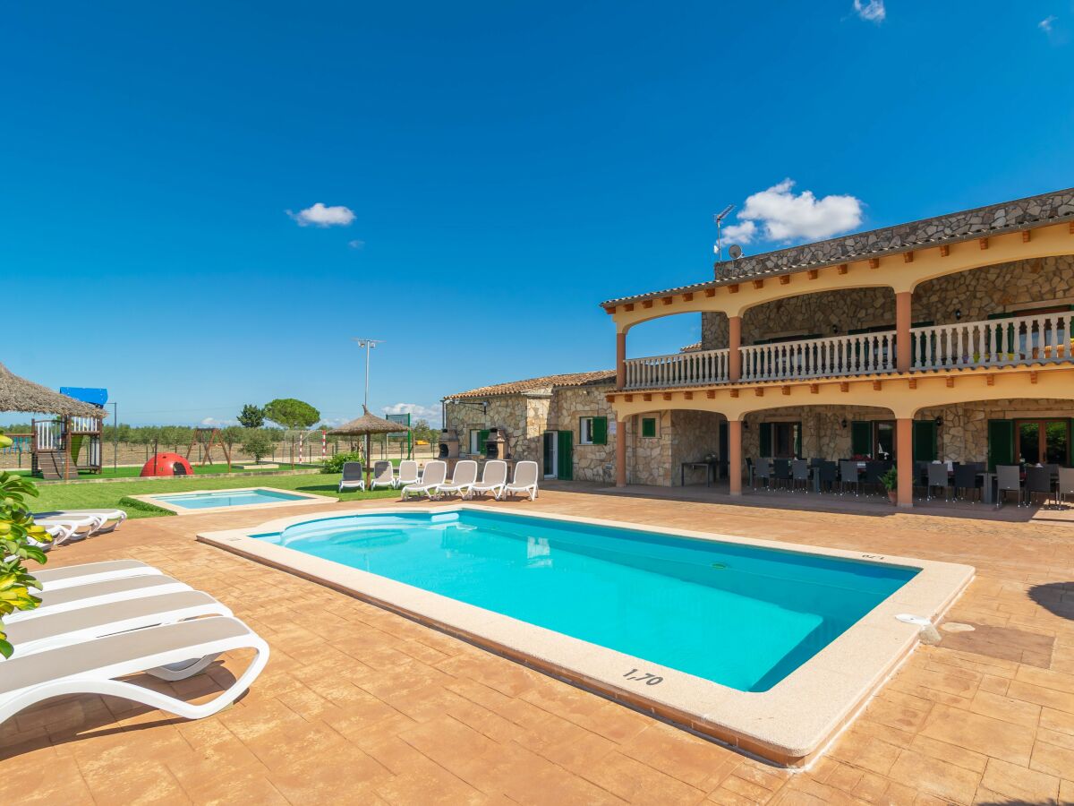 Villa CAN GRAU 32
