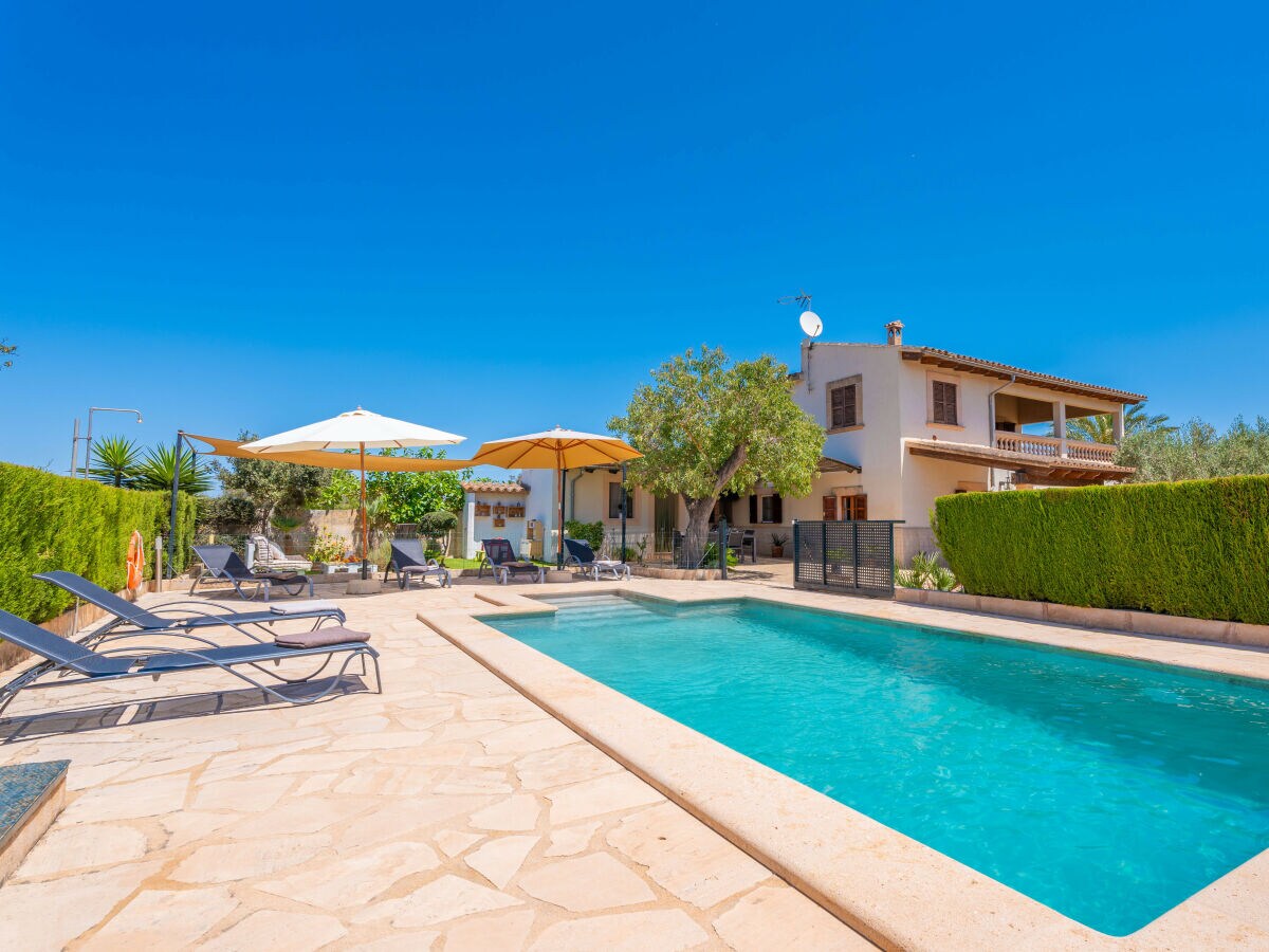 Villa ELS XIPRERS