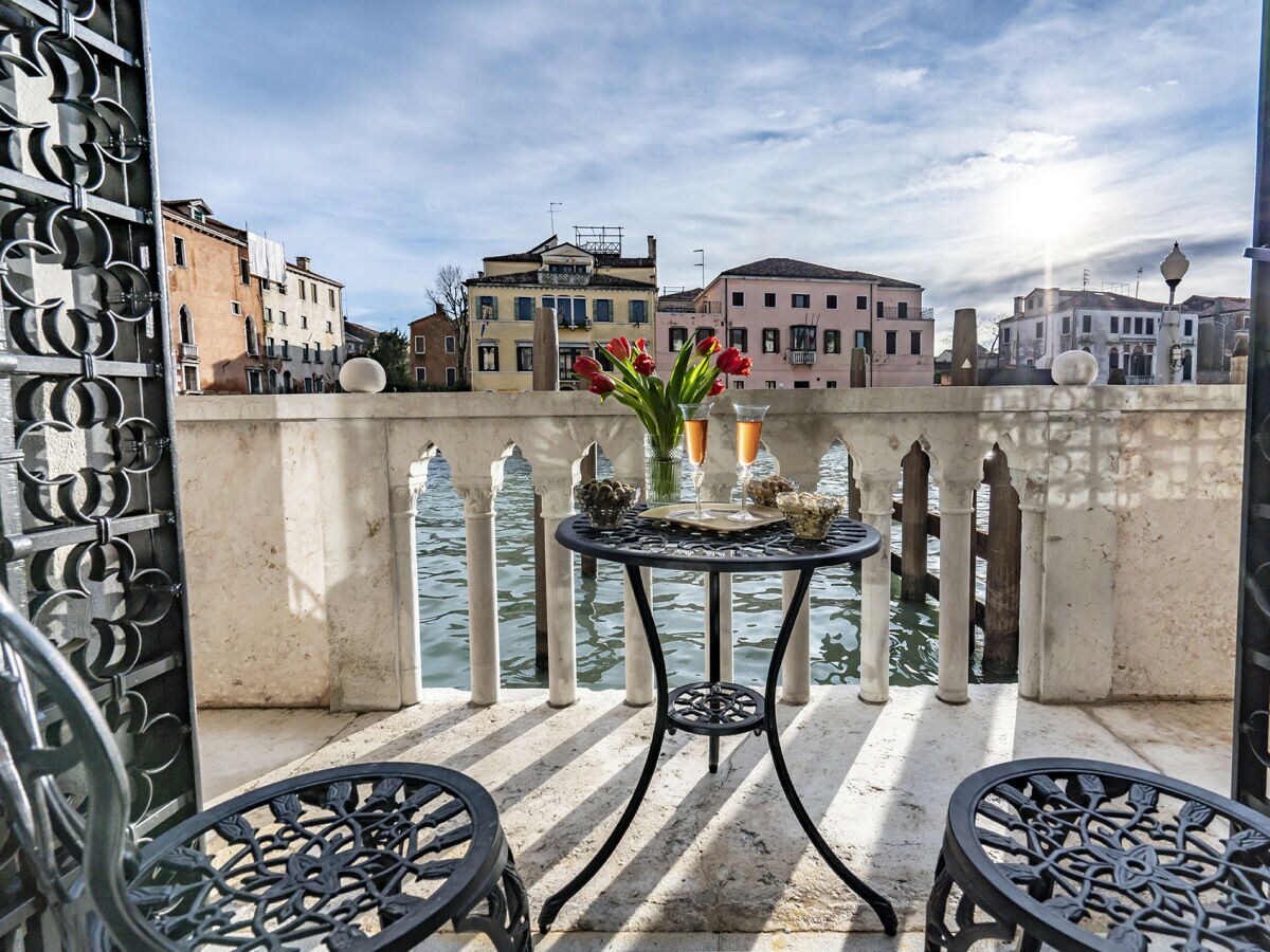 Apartment La Loggia Grand Canal