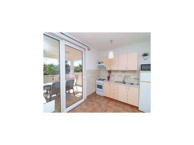 Apartment Apartments Mediterranean House - Two Bedroom Apartment with Terrace and Sea View - Features photo 8