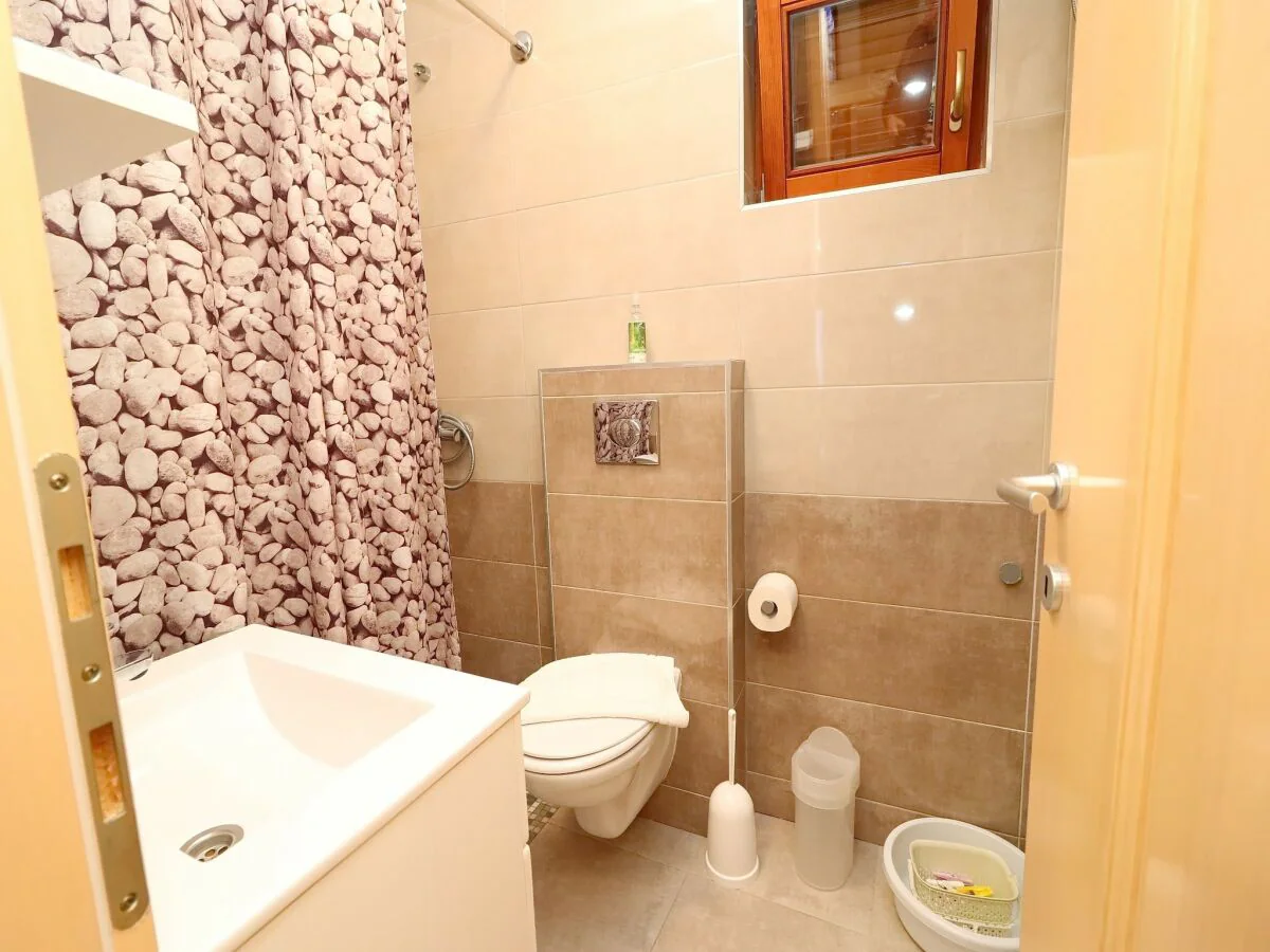 Apartment Seaside Apartments Hrkać - Studio Apartment with Terrace and Sea View 3 - Features photo 4