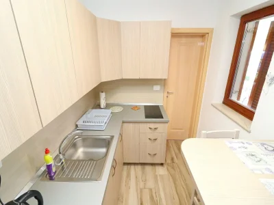 Apartment Seaside Apartments Hrkać - Studio Apartment with Terrace and Sea View 3 - Features photo 10