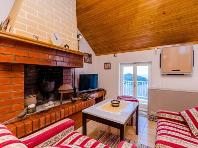 Apartment Apartment and Room Cicko - One Bedroom Apartment with Terrace and Sea View (Attic) - Features photo 11