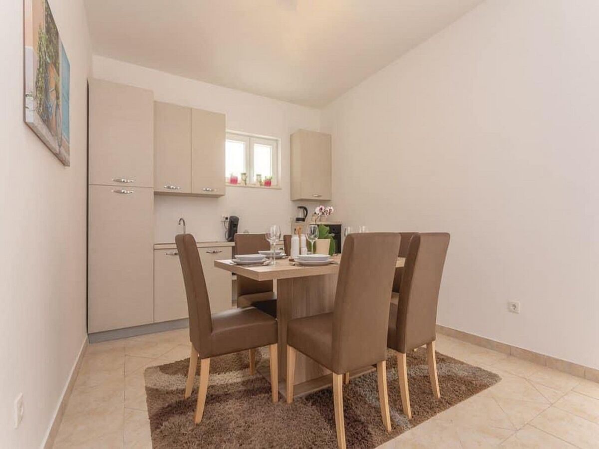 Apartment Apartment mit Pool und 2 Zimmern
