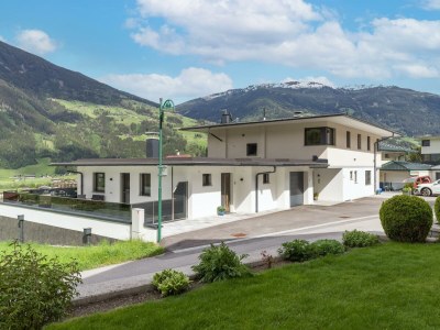Apartment Apart Painting - Outdoor photo 13