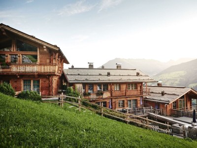 Apartment Romantikchalet in Aschau im Zillertal - Apartment