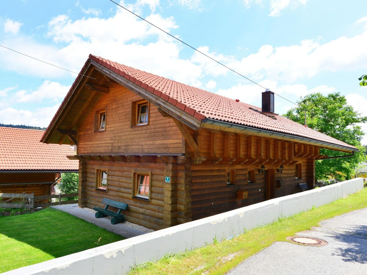Holiday house Ferienhaus aus Holz in der Nähe des Skigebiets - Outdoor photo 2