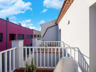 Holiday house Premium holiday home with private pool - Outdoor photo 4