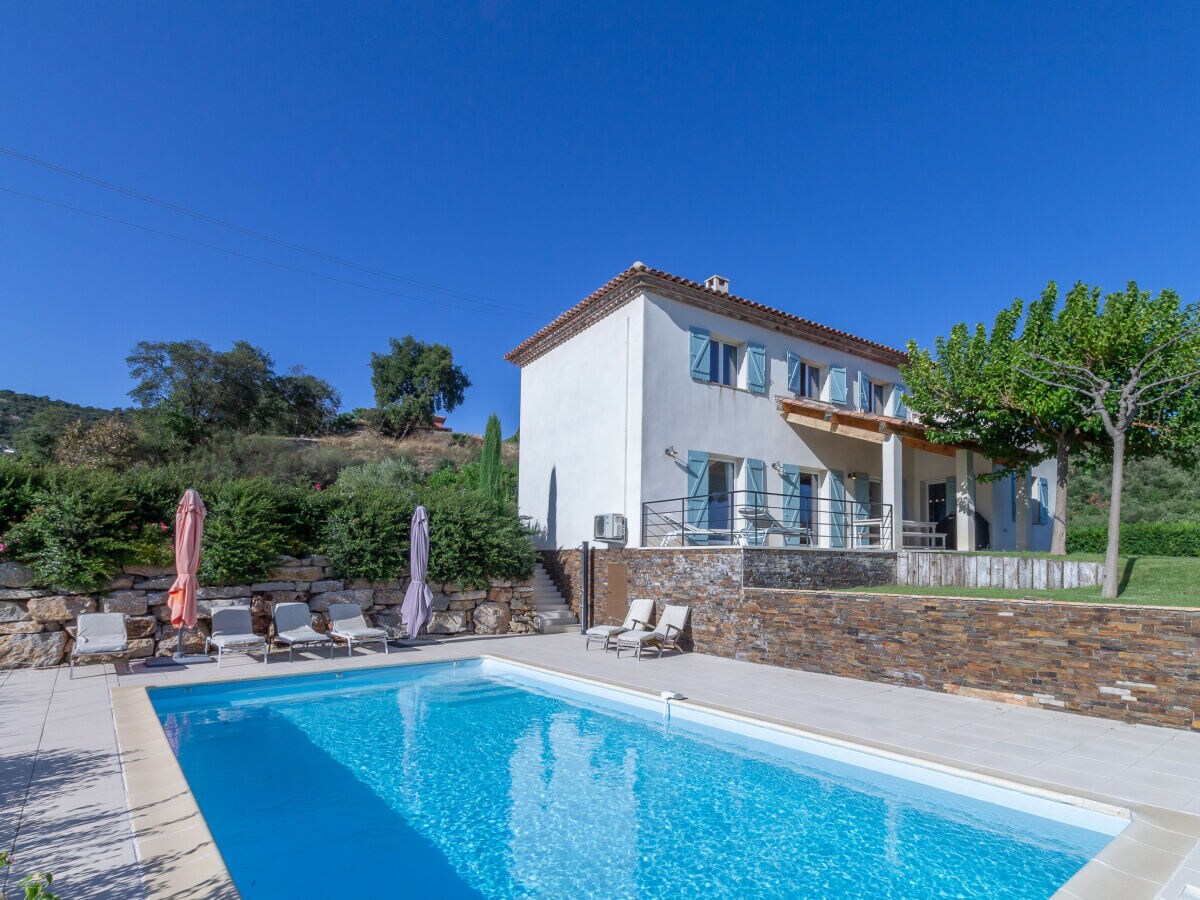 Villa La Gaoute (9p) with pool at French Riviera