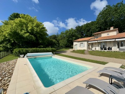 Villa La Terrasse in Douzillac - Villa