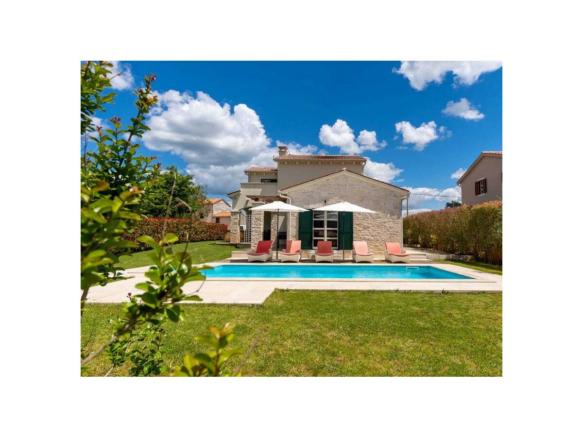 Villa Villa Lasici