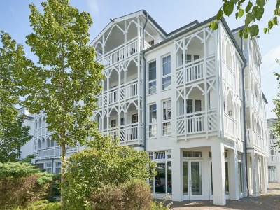 Apartment Ferienwohnungen im Seepark Sellin - Outdoor photo 4