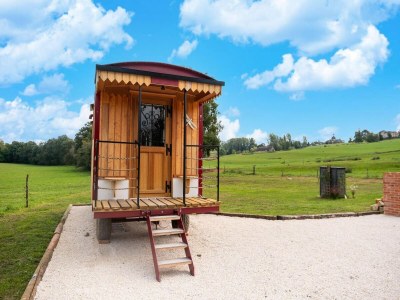 Holiday house Charming Holiday Home with Private Pool - Outdoor photo 10