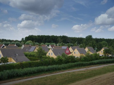 Holiday park Ferienhaus in Zeeland mit großem Garten - Environment photo 19