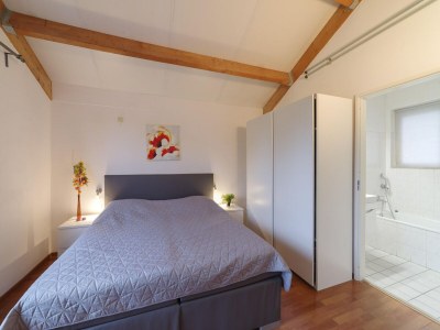 Holiday park Ferienhaus in Wemeldinge am Meer - Features photo 16