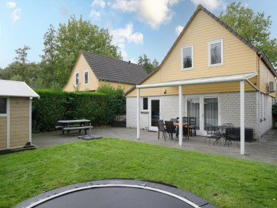 Holiday park Ferienhaus: Blasen, Hüpfen und Entspannen - Outdoor photo 6