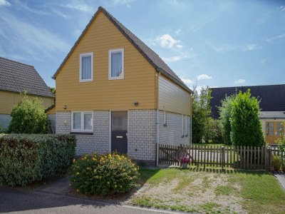 Holiday park Ferienhaus im ruhigen Park mit Garten - Outdoor photo 3