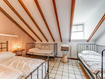 Holiday house Holiday Home in Ubachsberg with Terrace - Features photo 25