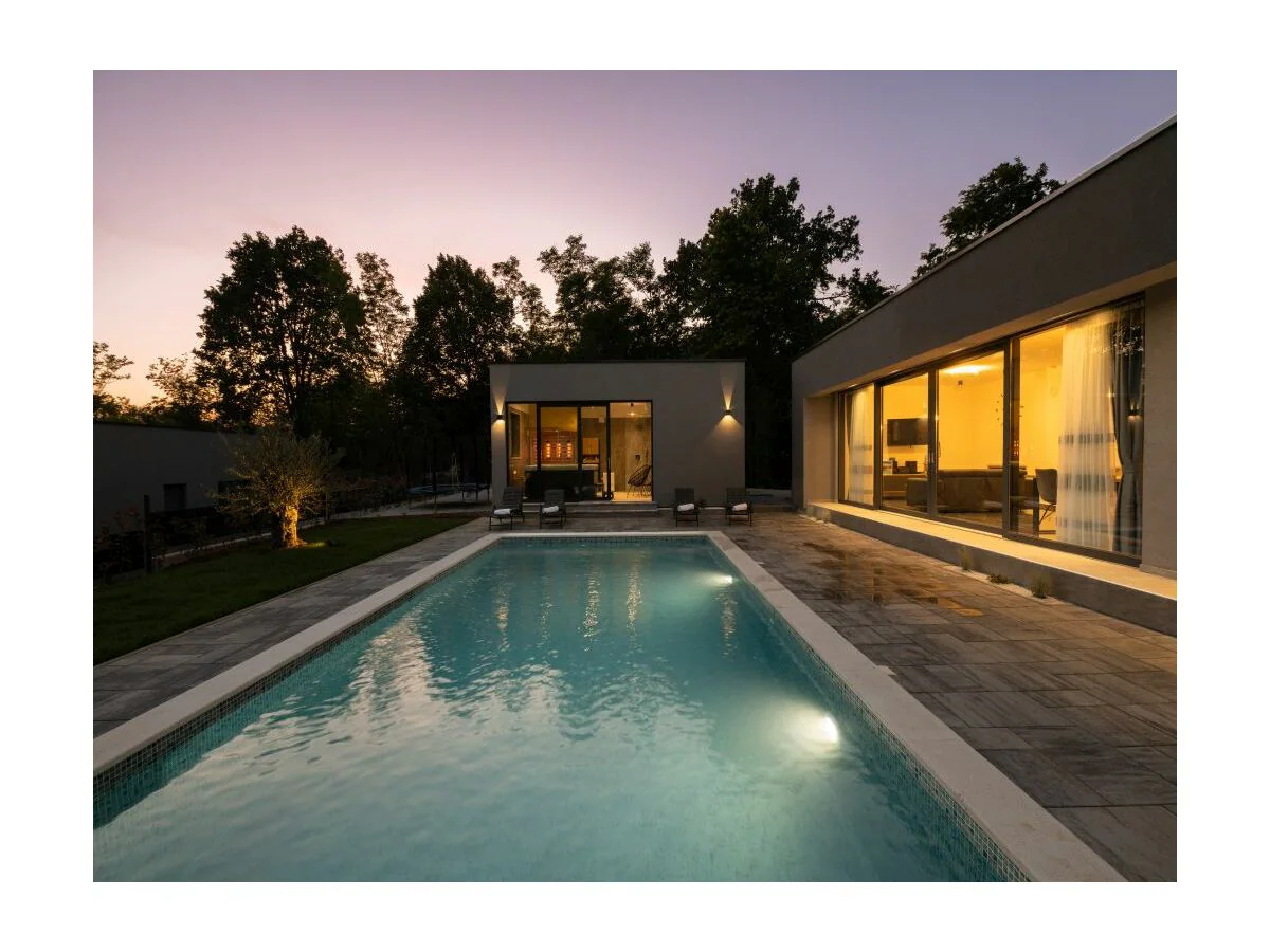 Villa Alison Deluxe Junior