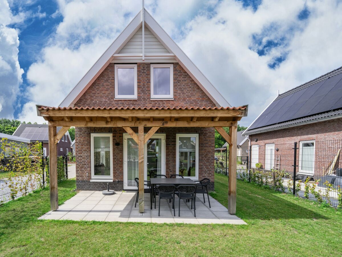 Holiday house Ferienhaus Simonshaven am Seeufer