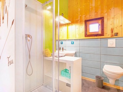 Chalet Chalet in Moulin with Sauna & Stunning Views - Features photo 16