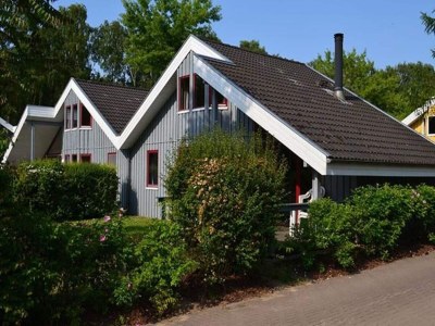 Holiday house Ferienhaus im Ferienpark Mirow - Outdoor photo 3