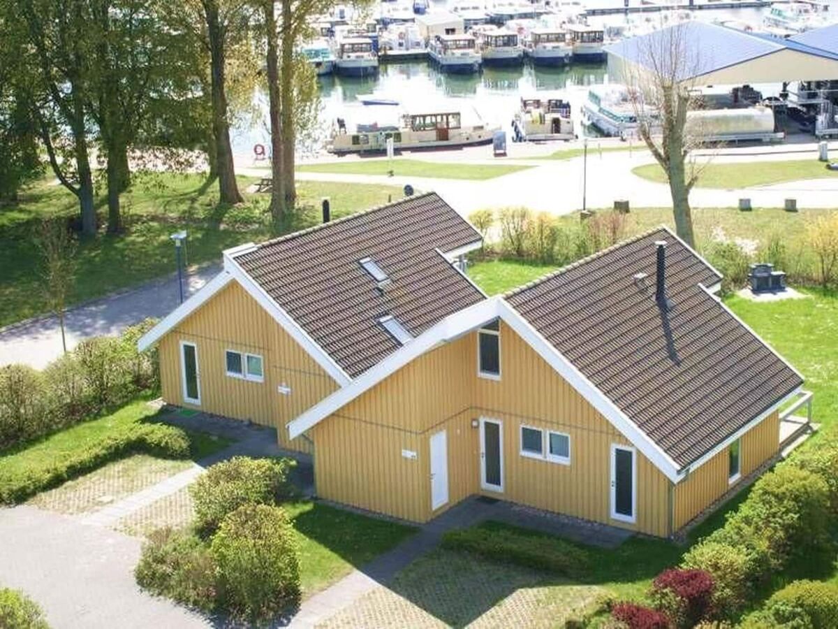 Holiday house Ferienhaus im Ferienpark Mueritz
