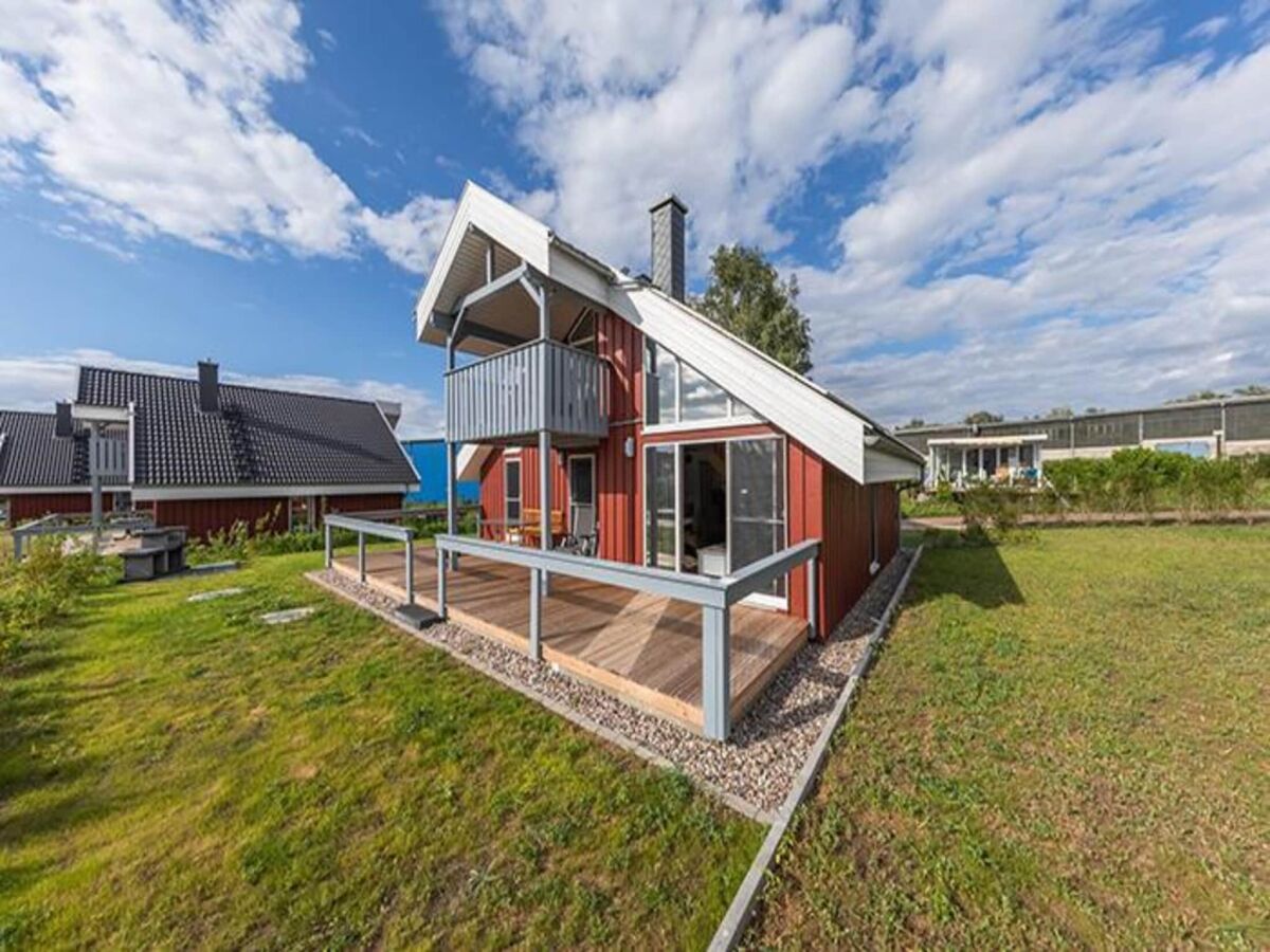 Holiday house Ferienhaus im Ferienpark Mueritz - Outdoor photo 3