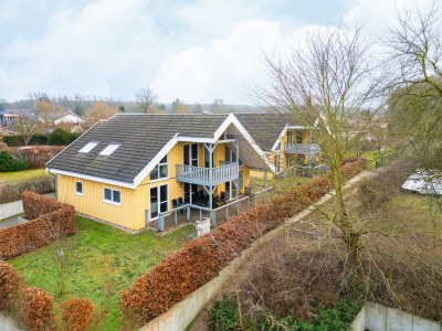 Holiday house Ferienhaus im Ferienpark Mirow - Outdoor photo 2