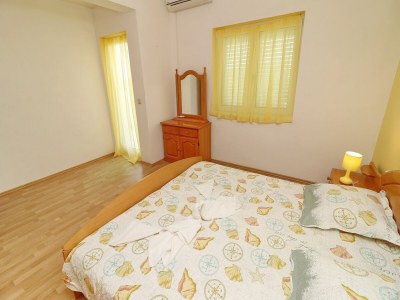 Apartment Apartments Villa Michele-Three Bedroom Apartment with Partial Sea View ( Grejp ) - Features photo 24