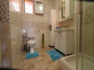 Holiday house Holiday Home Adriatic View-Three Bedroom Apartment with Terrace and Sea View - Features photo 9