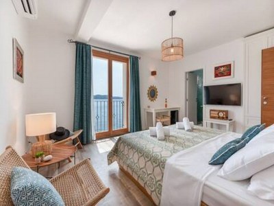 Apartment Mamma mia luxury rooms - Double Room with Sea View (Relaxing beachfront paradise) - 2 - Features photo 8