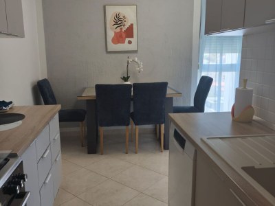 Apartment Apartment Alba - Three Bedroom Apartment with Loggia - Features photo 17