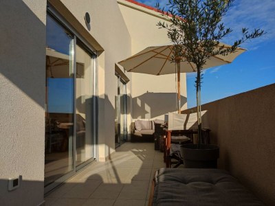 Apartment SALT Apartment - One Bedroom Apartment with Terrace and Sea View - Features photo 9
