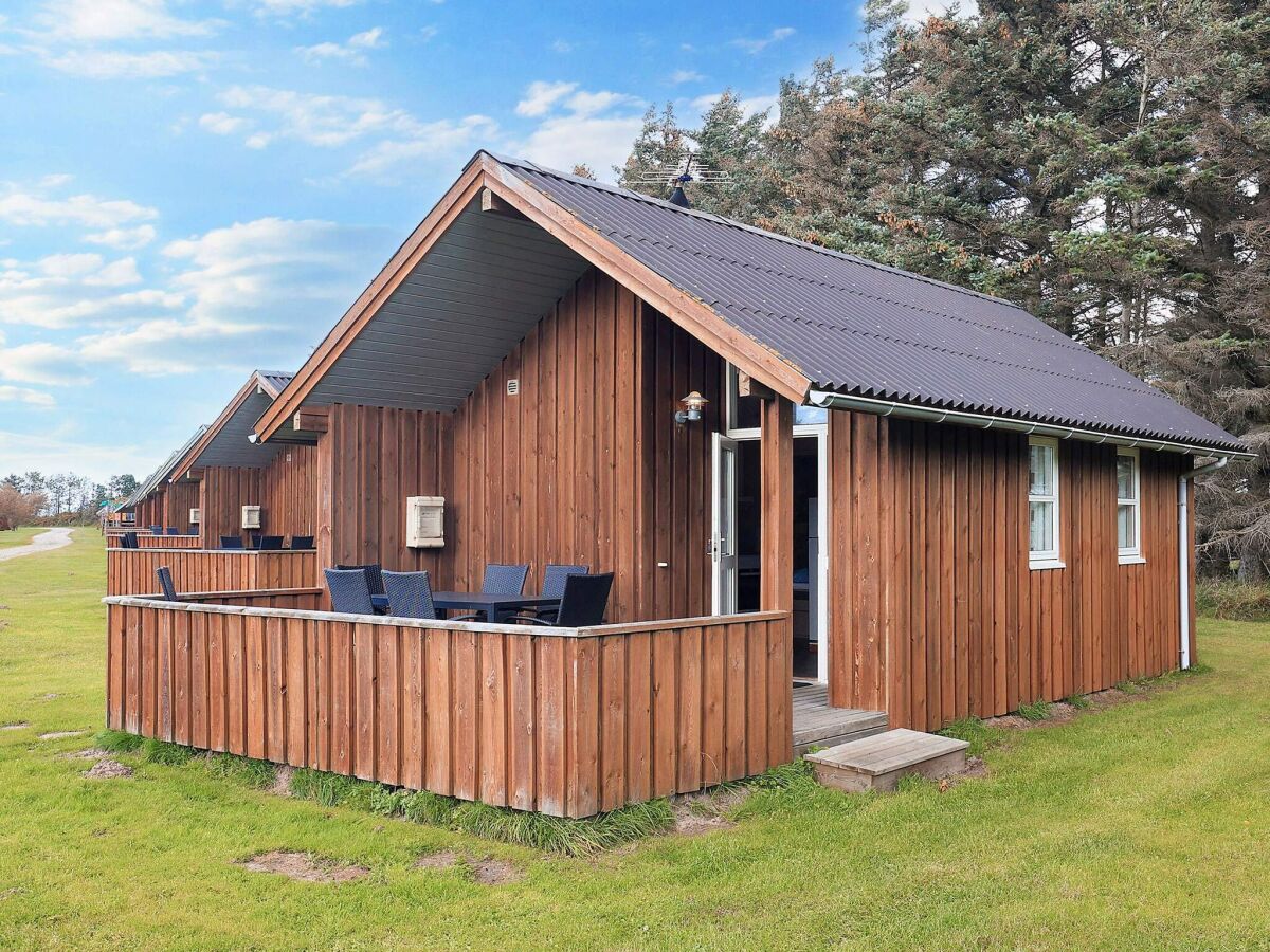 Holiday house Gemütliche Campinghütte in Lokken
