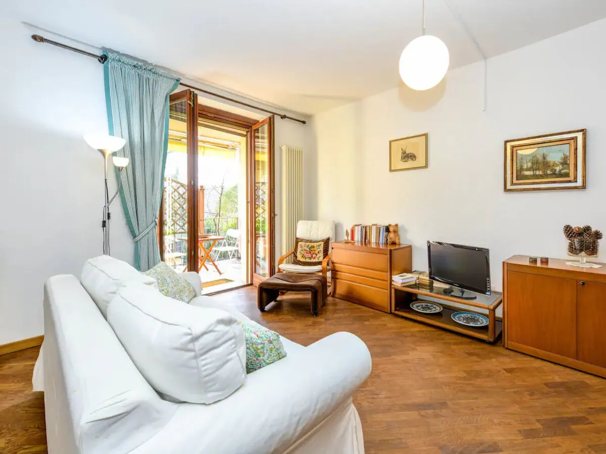 Apartment Apartment in the center of Salò