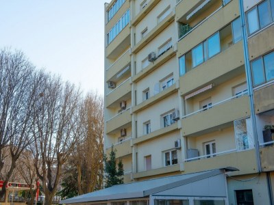 Apartment Apartment Point - Two Bedroom Apartment with Balcony - Outdoor photo 4