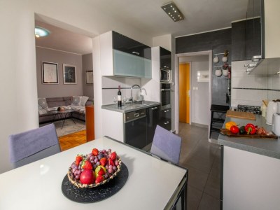 Apartment Apartment Point - Two Bedroom Apartment with Balcony - Outdoor photo 20
