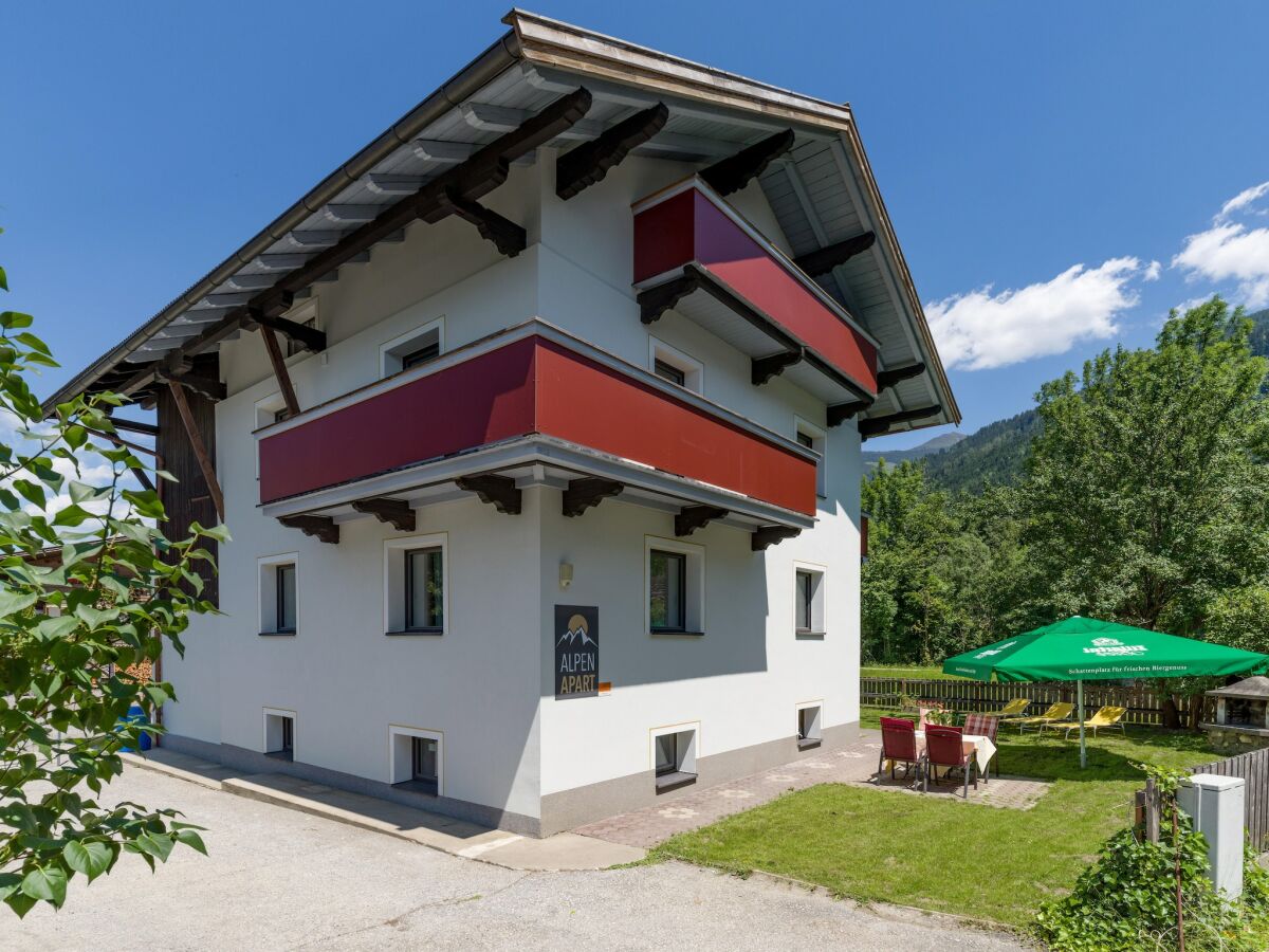 Holiday house Chalet in Fügen nahe Spieljoch Lift - Outdoor photo 5