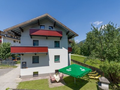 Holiday house Chalet in Fügen nahe Spieljoch Lift in Erste Ferienregion - Holiday house